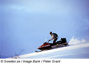 mit dem Snowmobil in Nordschweden